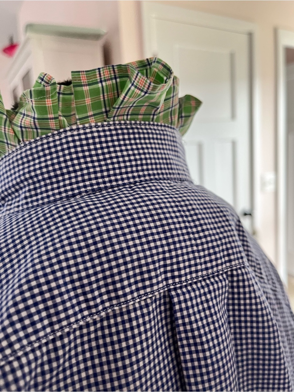 Upcycled Ralph Lauren Navy and White Micro-Check Button-Down Ruffle Collar - Picture 5 of 6
